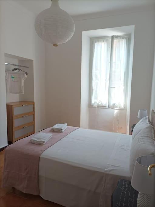Nuova Casa Aprosio, Centrale E Vicina Al Mare 文蒂米利亚 外观 照片